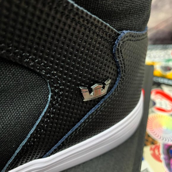 SUPRA VAIDER BLACK, WHITE & RED TUF SKATE SHOES NEW WITH BOX - Picture 8 of 10